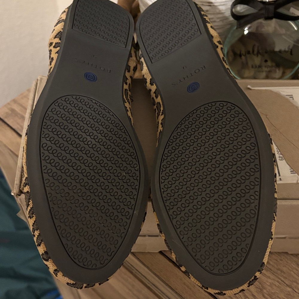 Rothy’s The Lounge Loafer Size 9-Spotted Leopard - Picture 3 of 6